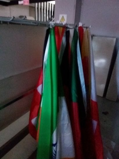 lot de drapeaux