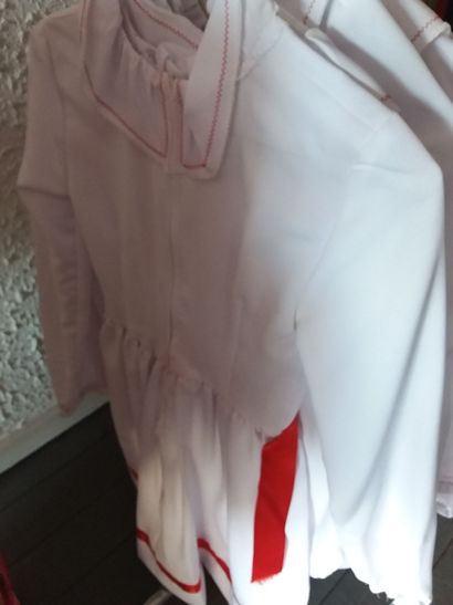 portant costumes enfant