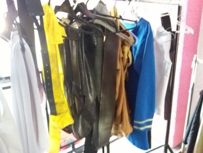 portant costumes enfant