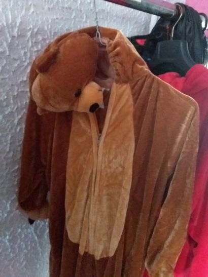 portant costumes enfant