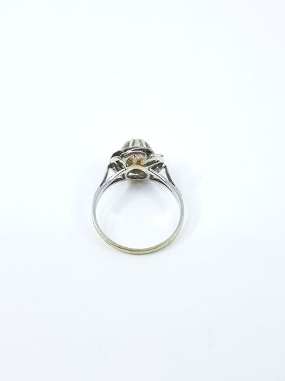 FRENCH WORK
Solitaire ring in white gold...
