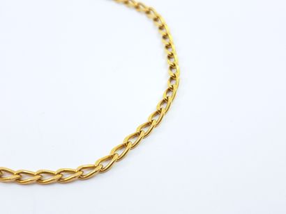 Gold chain 750° with curb chain
weight :...