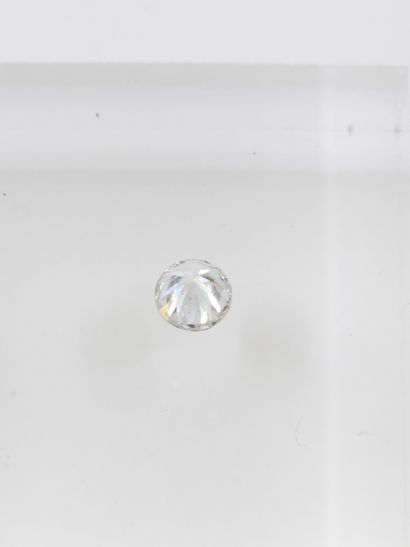 DIAMOND ON PAPER of about 1,30 ct of color...