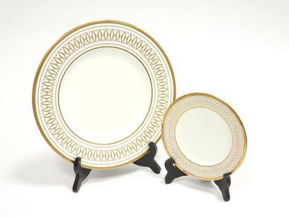 MAISON CARTIER
Must
Six assiettes de table...