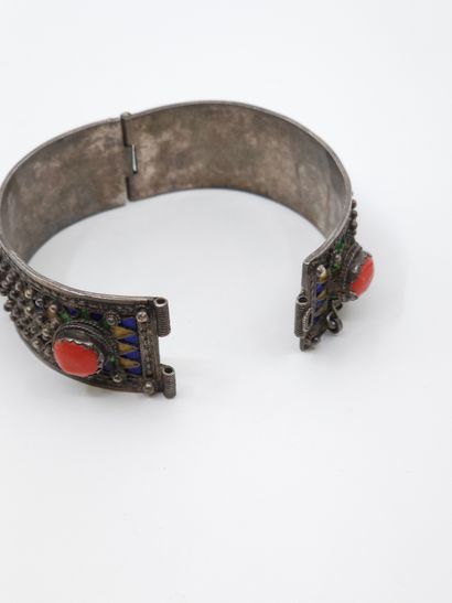 BRACELET de Kabylie en argent bas titre,...