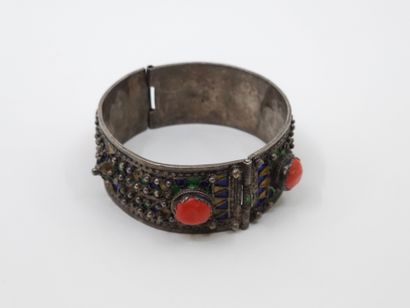 BRACELET de Kabylie en argent bas titre,...