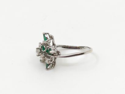 RING in white gold 750° set with six pear...