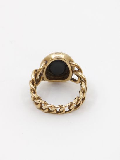 TRAVAIL DU XIX eme siècle
BAGUE chevalière...