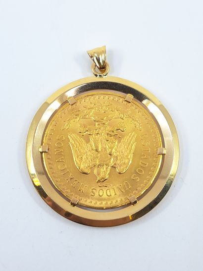 Yellow gold pendant 750° decorated with a...