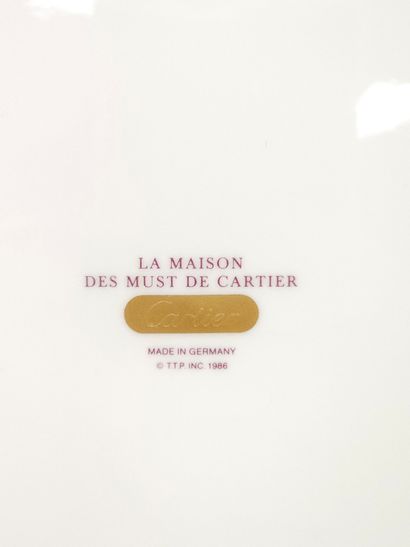MAISON CARTIER
Must
Six assiettes de table...