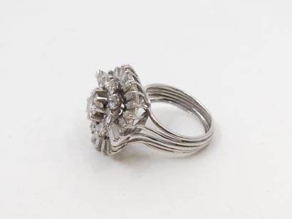 French WORK
Gold and platinum ring set with...