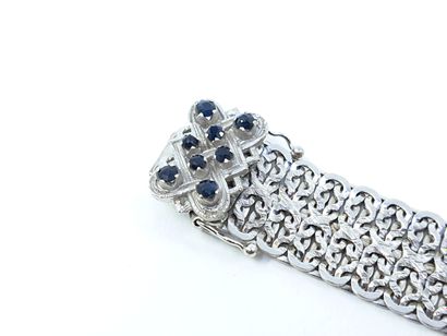 BRACELET in white gold 750°, clasp decorated...