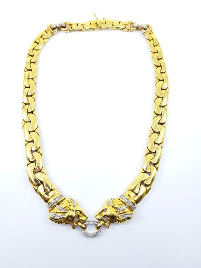 FOREIGN WORK
Yellow and white gold necklace...