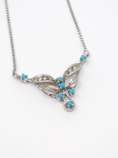 COLLIER EN ARGENT 925 retenant un pendentif...