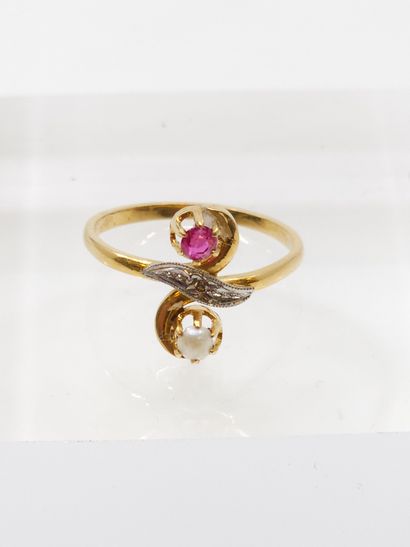 BAGUE toi et moi en or jaune 750°, ornée...
