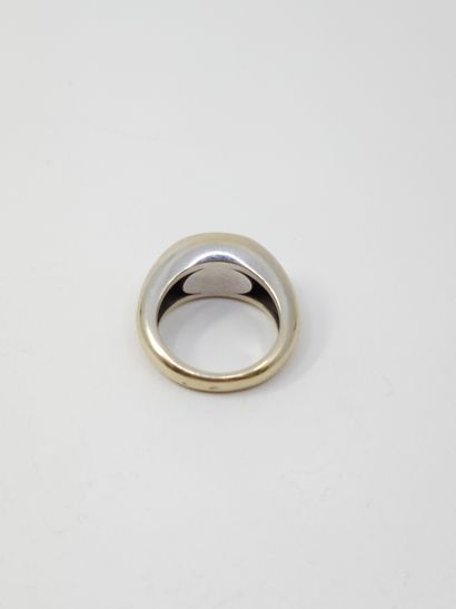 MAUBOUSSIN PARIS
Bague chevalière de dame...