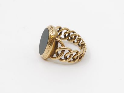 TRAVAIL DU XIX eme siècle
BAGUE chevalière...