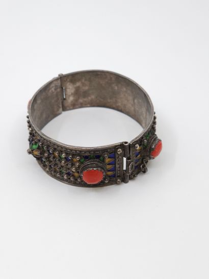 BRACELET de Kabylie en argent bas titre,...