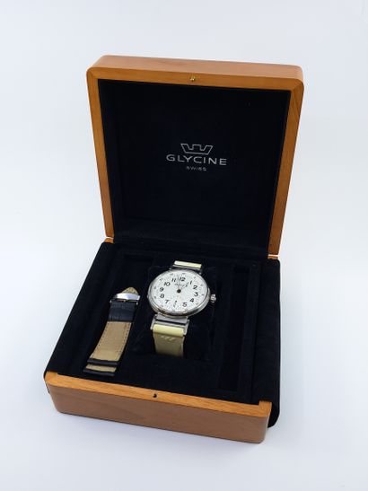 GLYCINE
Model F 104
Circa 2008
Men's watch...