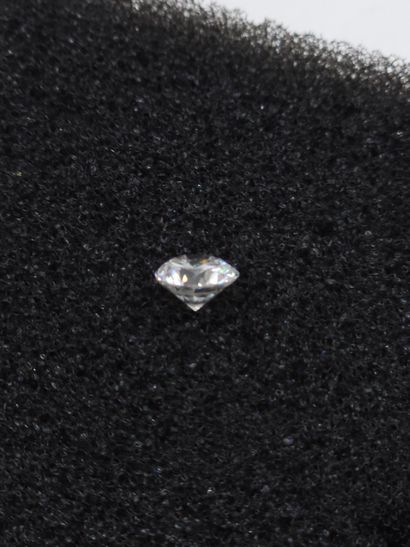DIAMOND ON PAPER of about 1,30 ct of color...