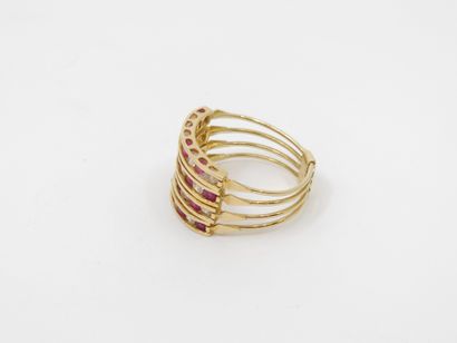 Yellow gold ring 750° four rows decorated...