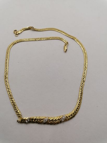 1 Necklace Gold 18kt and stones 8,40 g deteriorated...