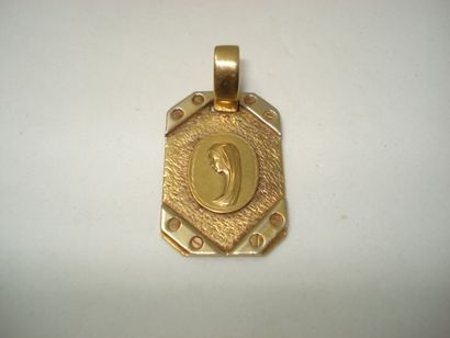 1 Pendant Gold 18kt 13,63 g 