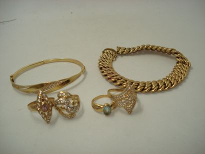 2 Bracelets Gold 18kt and stones 34,89g 4...