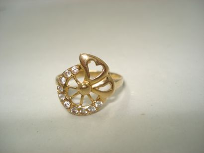 1 Ring 18 carat gold and stones 2.91 g damaged...