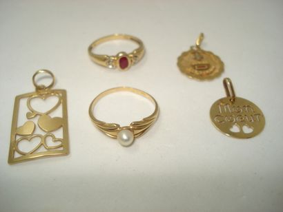2 Rings Gold 18kt pearl and stone 3,50g 3...