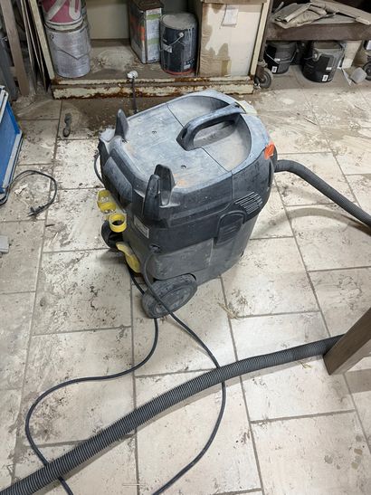 Aspirateur de chantier