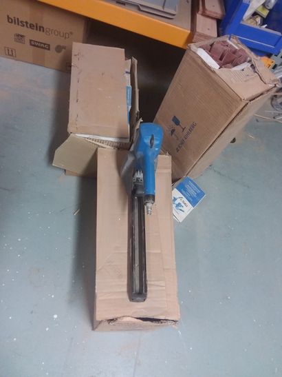 Agrafeuse à colis