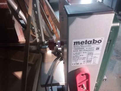 scie à ruban METABO BAS 261