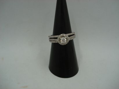 1 Bague Or gris 18kt et diamants 6,89 g 