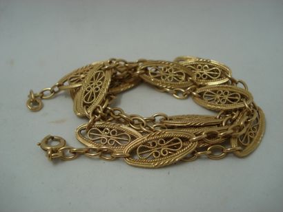 1 Collier Or 18kt 30,81 g maille filigranée...