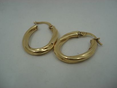 1 Pair of 18kt gold buckles 1,34g 