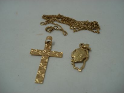 1 Pendentif Or 18kt 1,72g 1 Chaine Or 18kt...