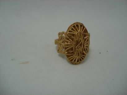 1 Ring Gold 18kt 4,02g damaged 