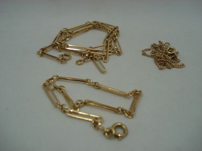 2 Chains Gold 18kt 9,37g 1 Bracelet Gold...