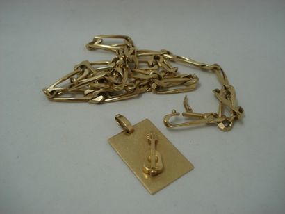1 Pendant Gold 18kt 6,22g 1 Chain Gold 18kt...