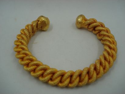 1 Bracelet Or 22kt 200,33 g bracelet torsadé...