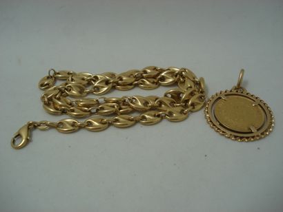 1 Pendentif Or 18kt 9,98 g 1 Chaine Or 18kt...