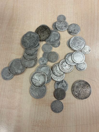 Lot de monnaies en argent, majorité XIXème,...