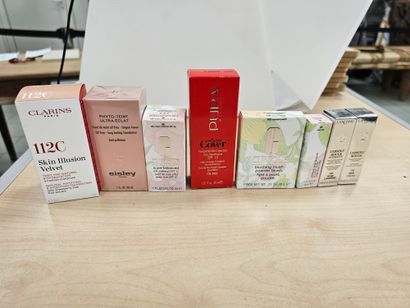 CLARINS 112C teint mat naturel 30 ml
PUPA...