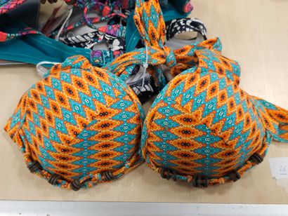 LINGA DORE BEACH
1 brassierre taille 42
2...