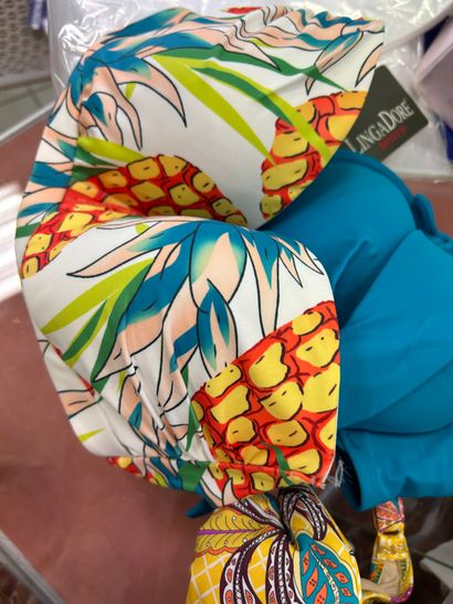 1 maillot de bain 1 piece ROSA FAIA Taille...