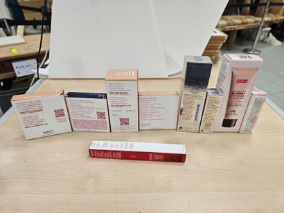 CLARINS Ever matte Compact powder 02 10 g
CLARINS...