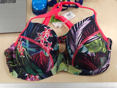 LINGA DORE BEACH
3 hauts de maillot 95 D