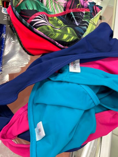 LINGA DORE BEACH
3 bas de maillot taille...