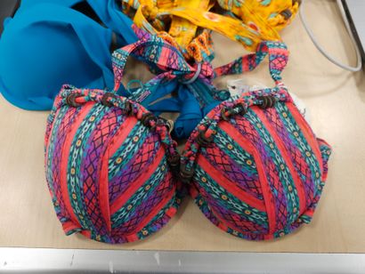 LINGA DORE BEACH
4 hauts de maillot taille...
